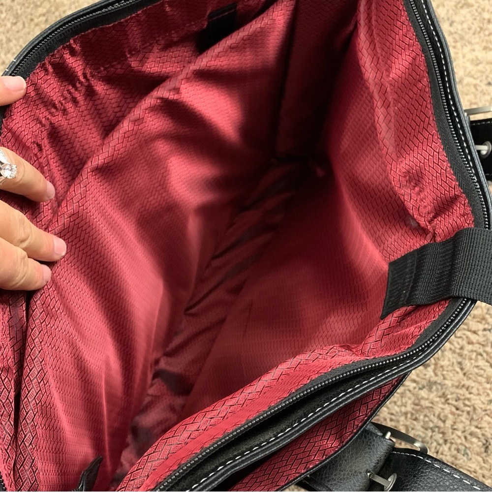 NEW Solo Black Leather Laptop Tote Bag - Picture 9 of 15